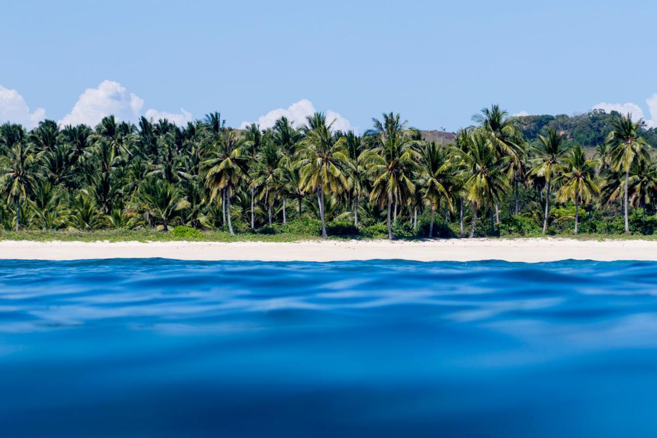 Ngalung Kalla Retreat ワイカブバック エクステリア 写真
