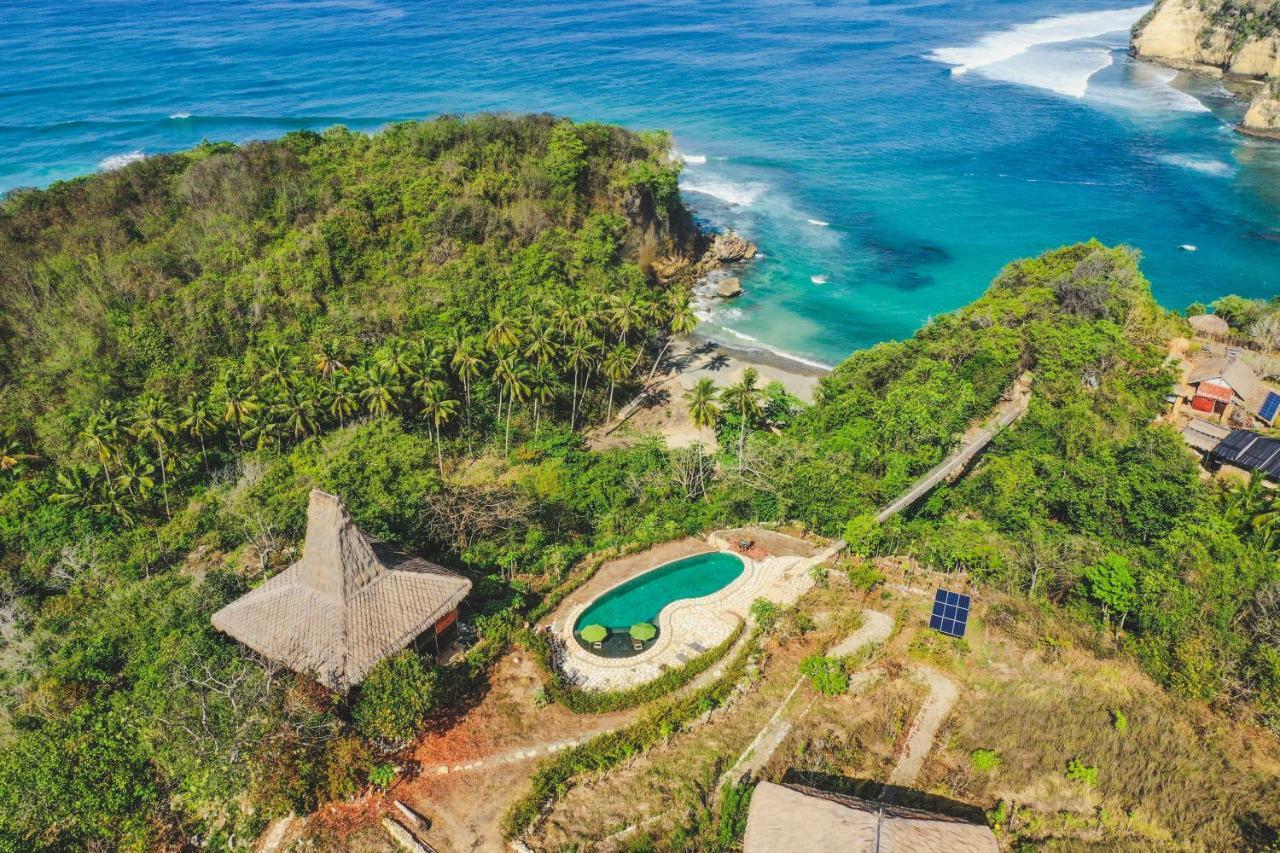 Ngalung Kalla Retreat ワイカブバック エクステリア 写真